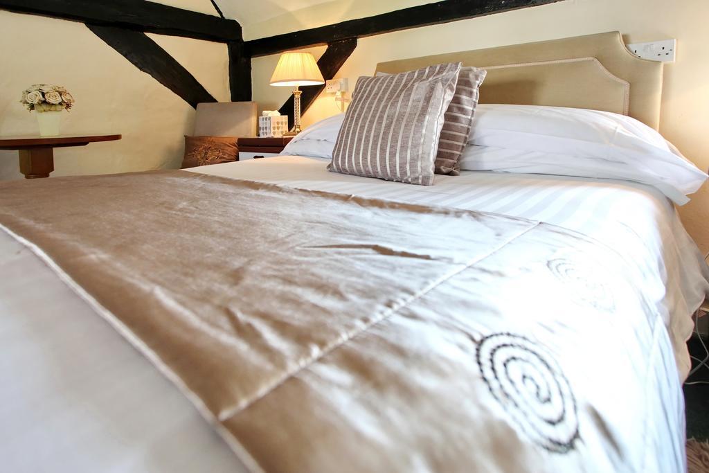 The Potters Arms Hotel อาเมอร์แชม ห้อง รูปภาพ